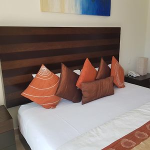 Habitación con Cama King